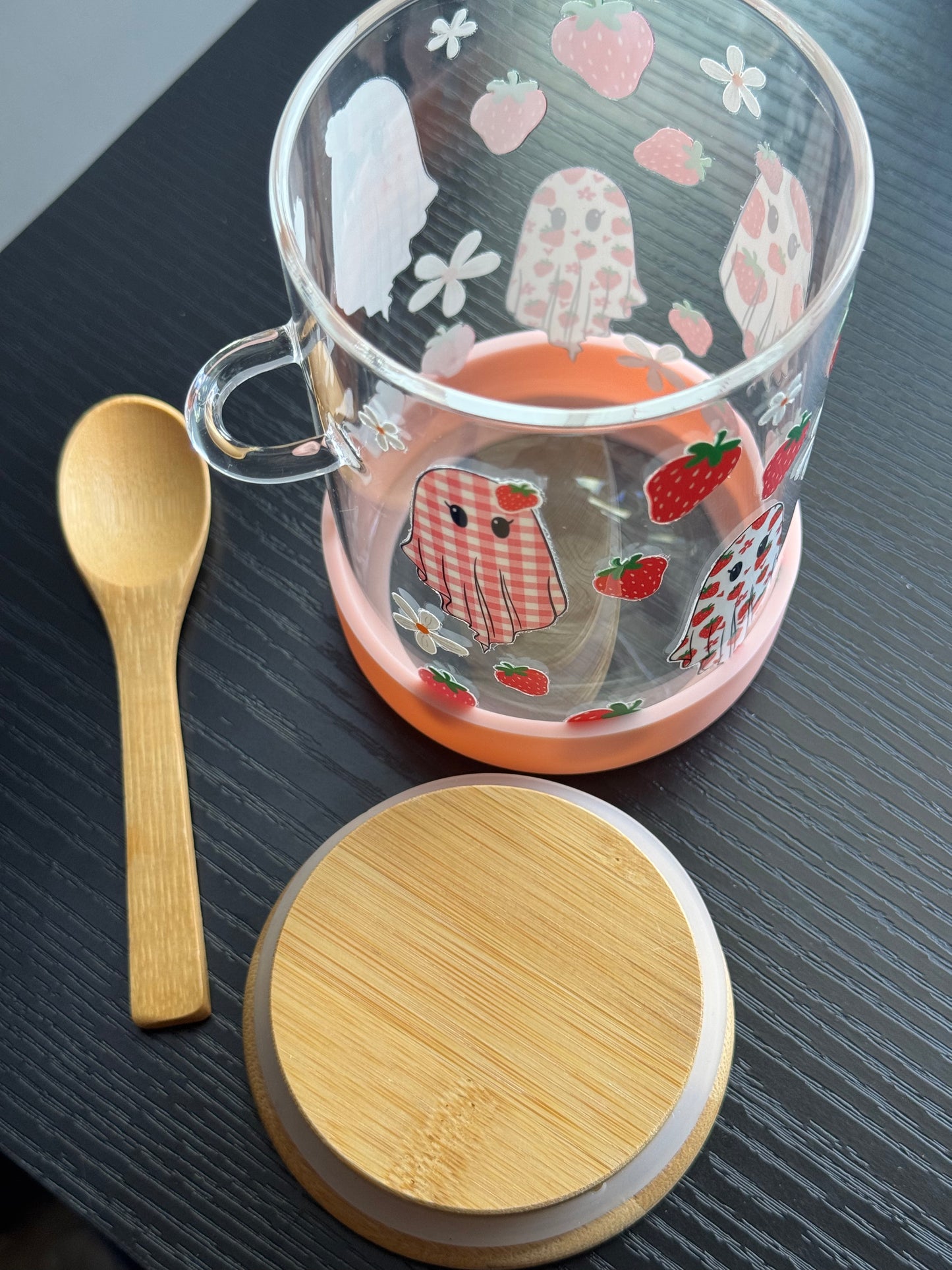 Overnight Oats Jar Strawberry Ghosts