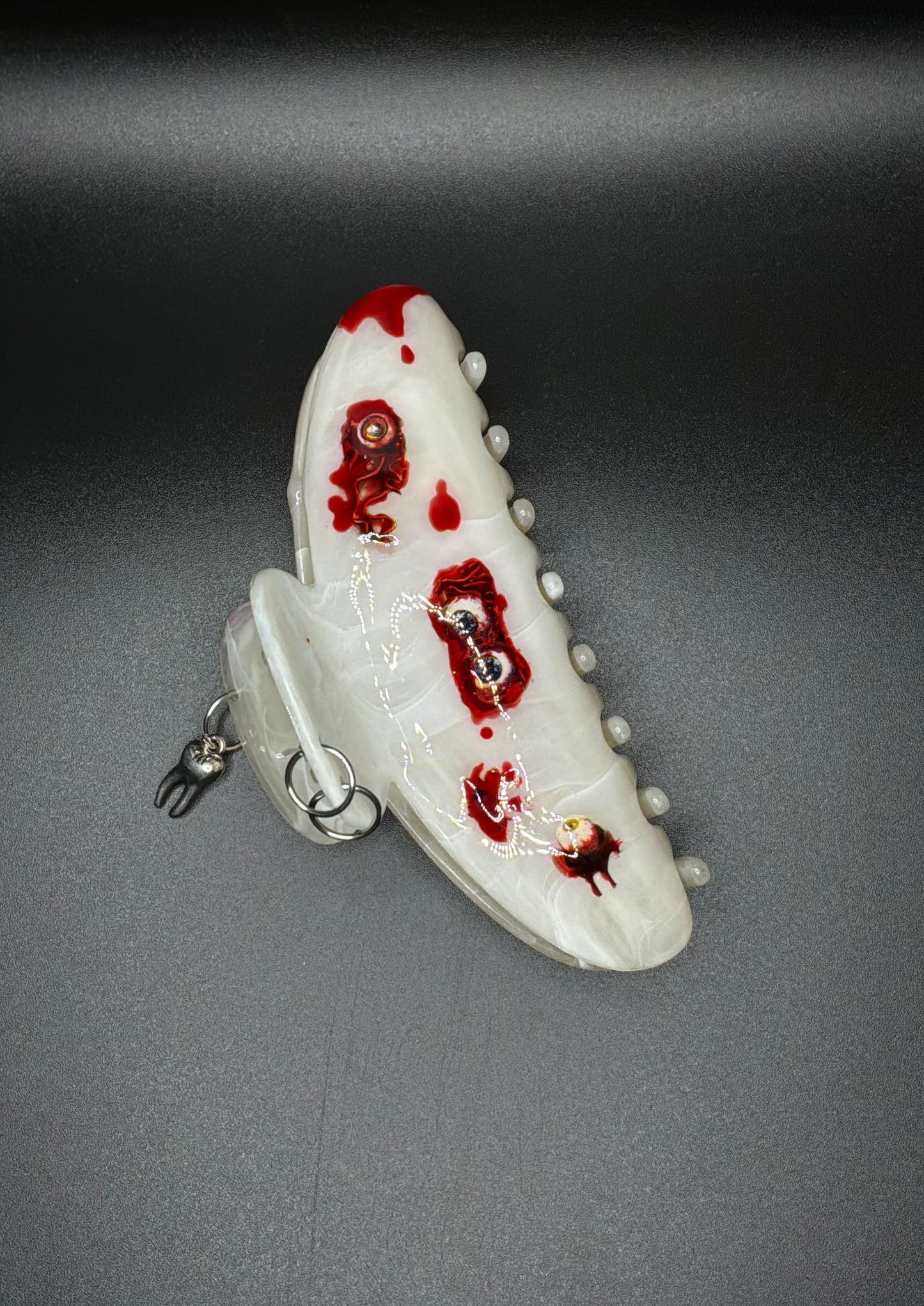 Bloody eyeballs Claw clip