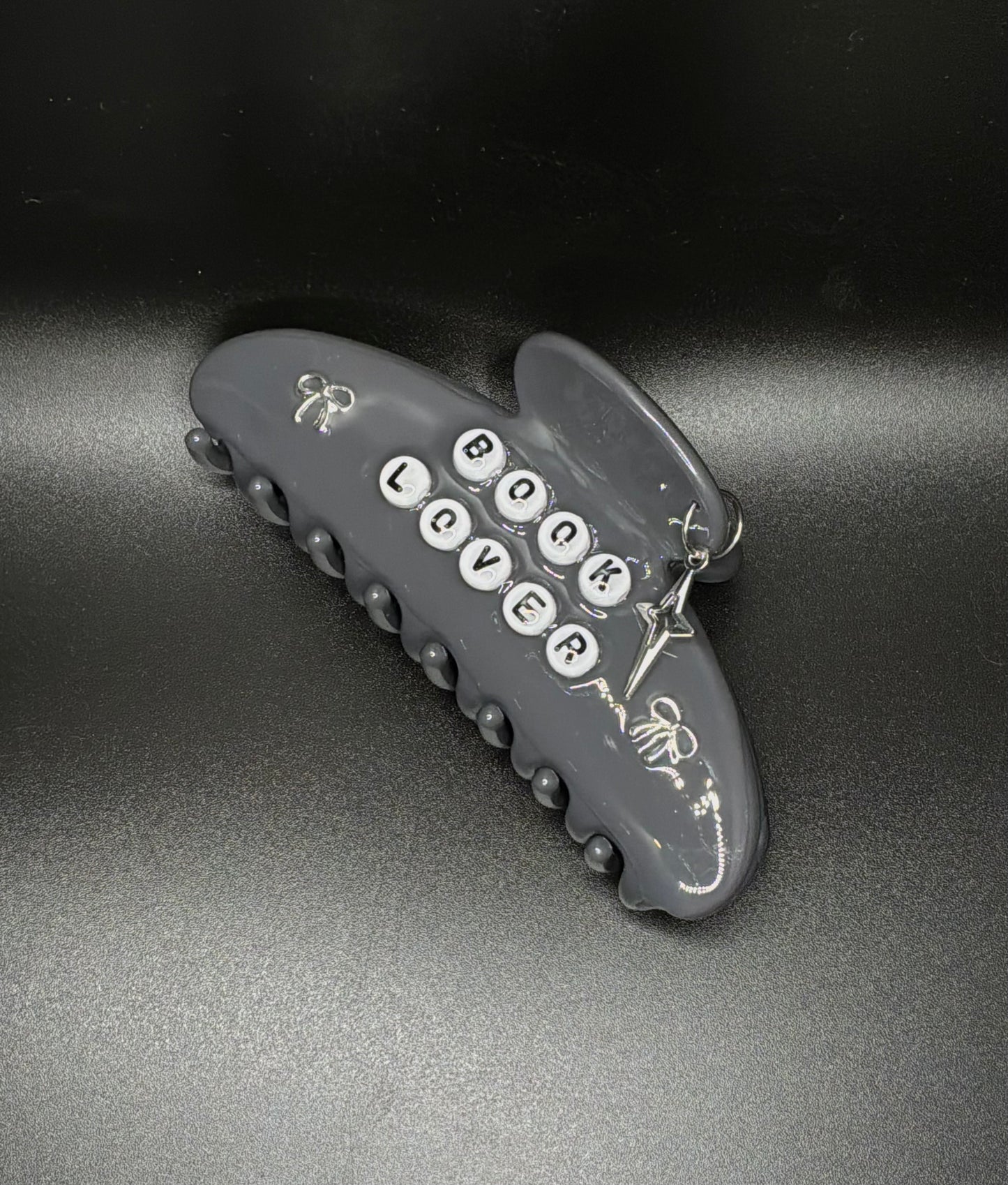 Book lover Claw clip