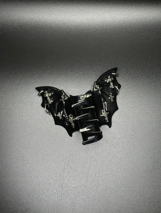 Bat Claw clip Crosses/back chain