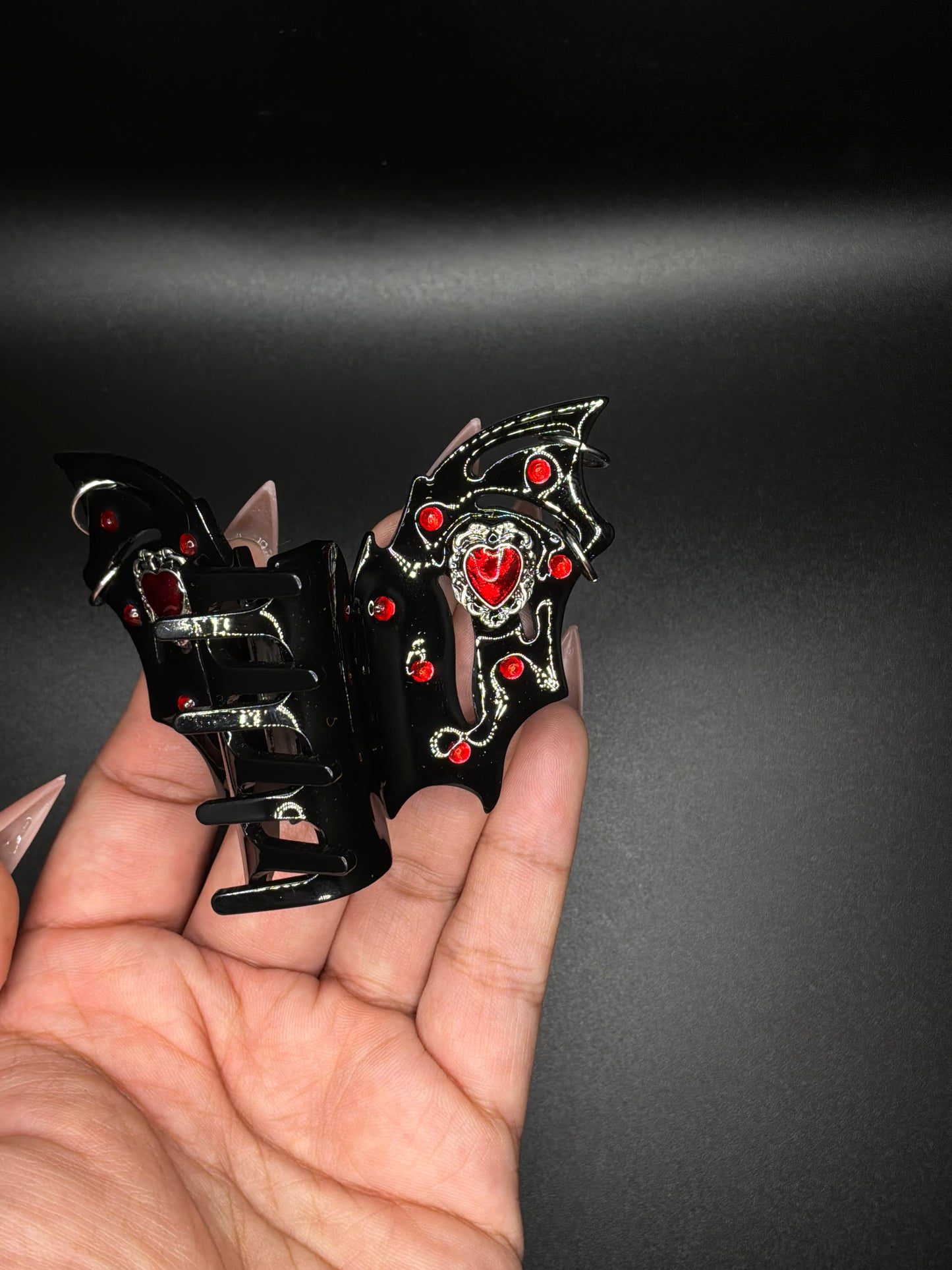 Bat Claw clip Red Heart